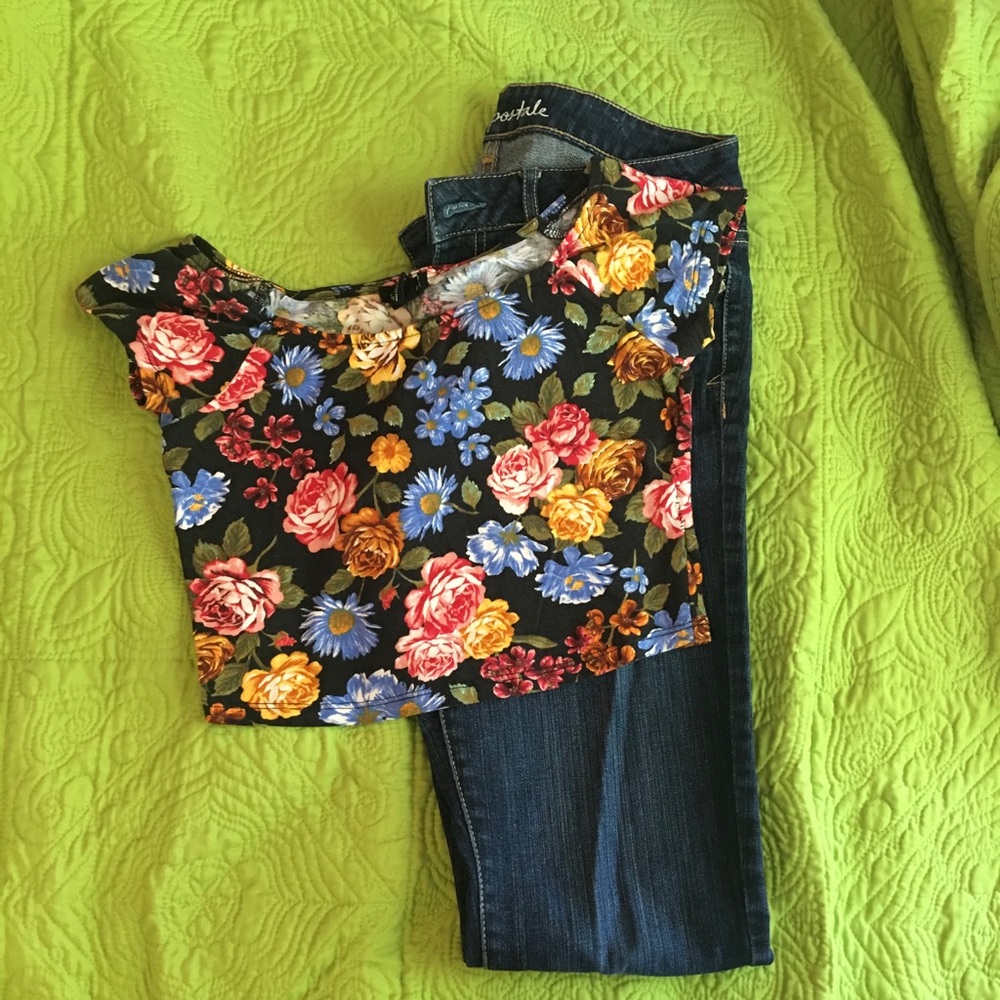 Floral crop top